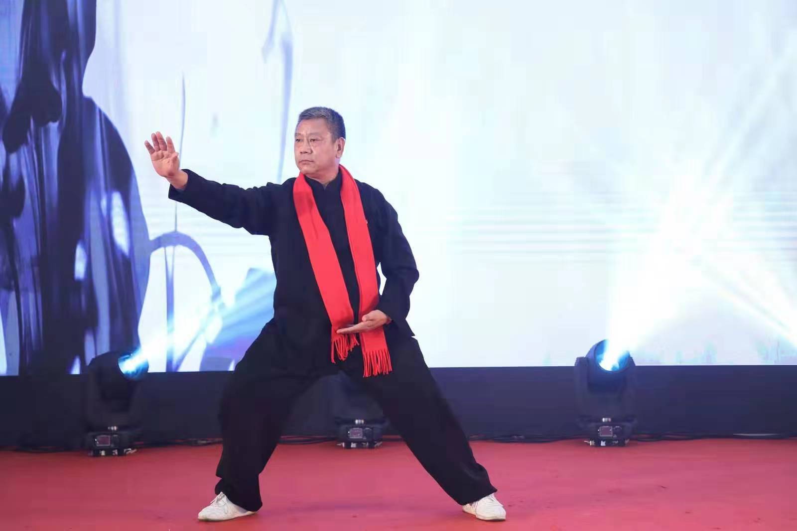 朱保林13.jpg