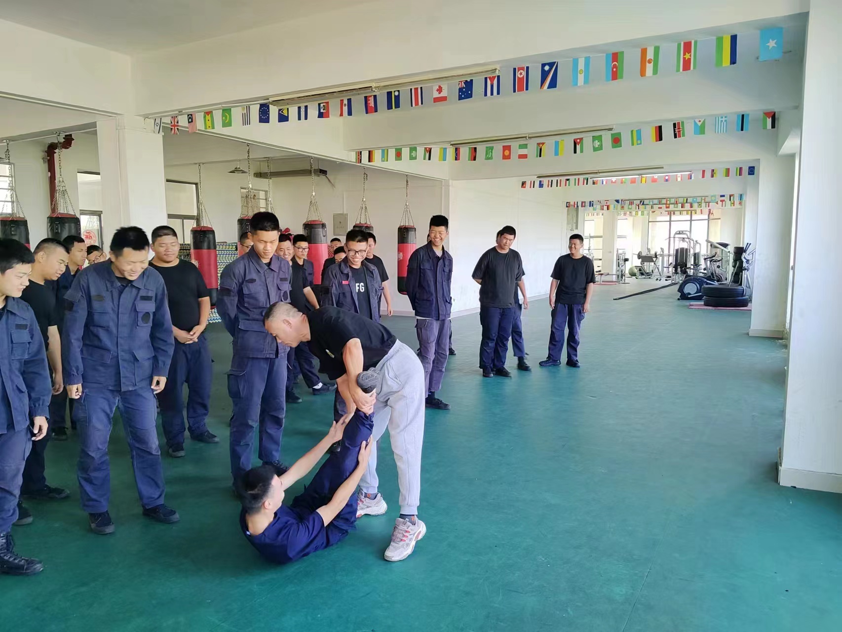 杜江.jpg