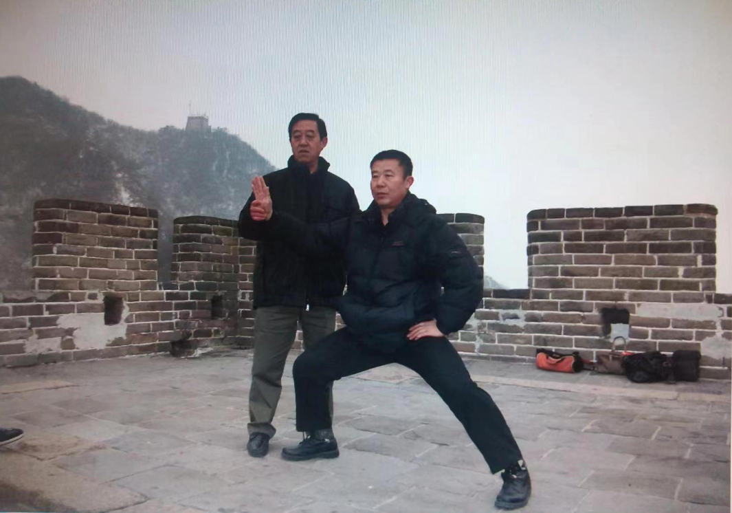白振兴2.png