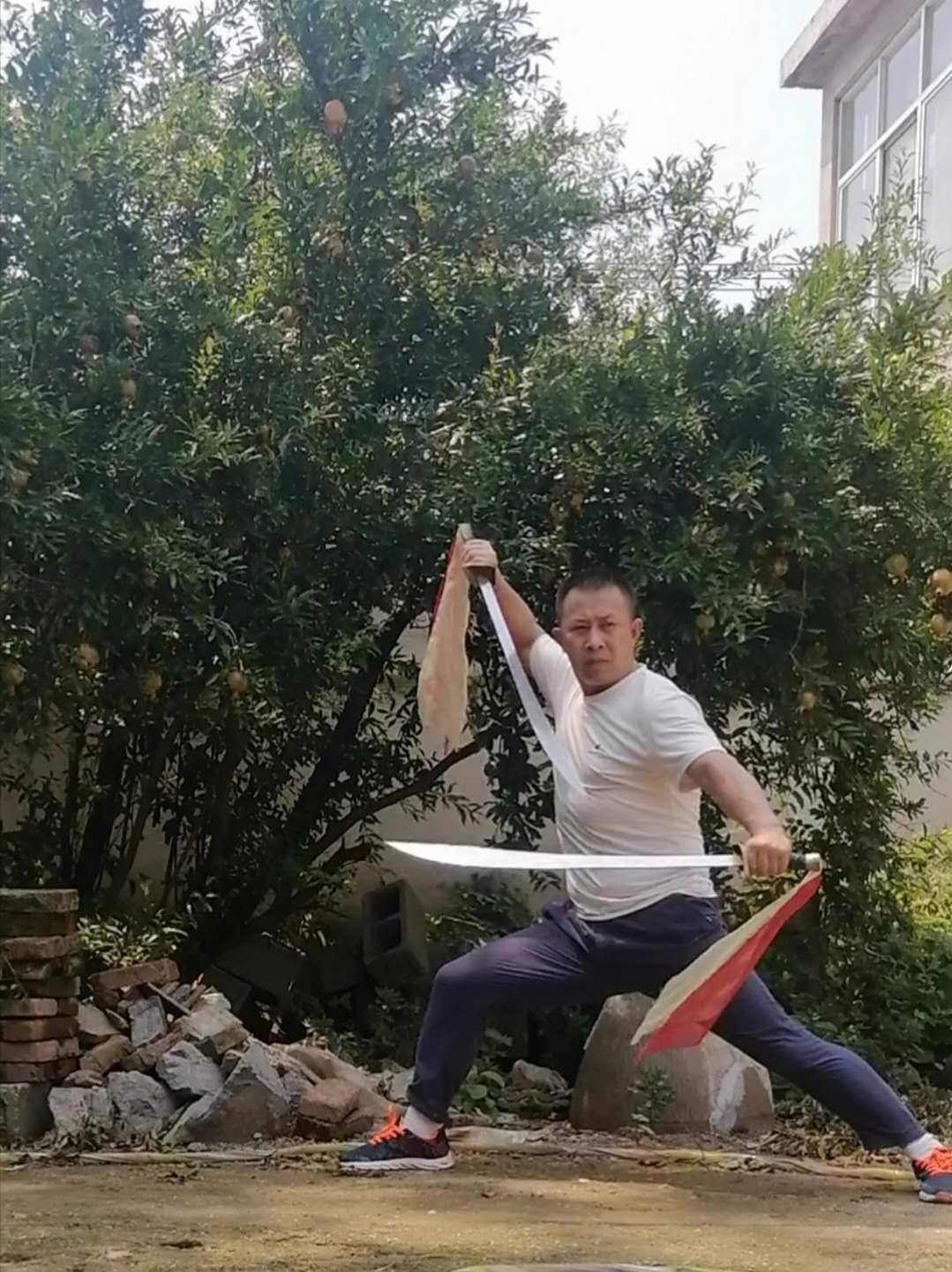 曹光西.jpeg